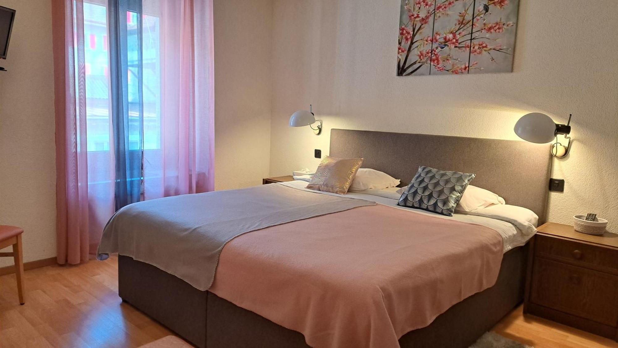 Hotel La Fontaine Saint-Imier Dış mekan fotoğraf