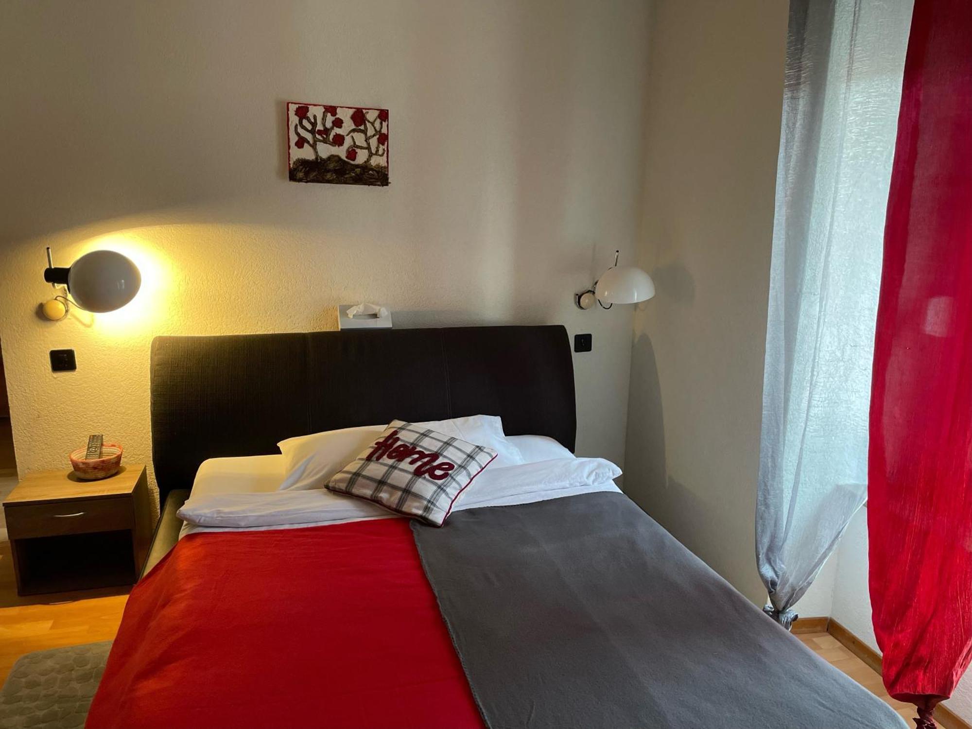 Hotel La Fontaine Saint-Imier Dış mekan fotoğraf